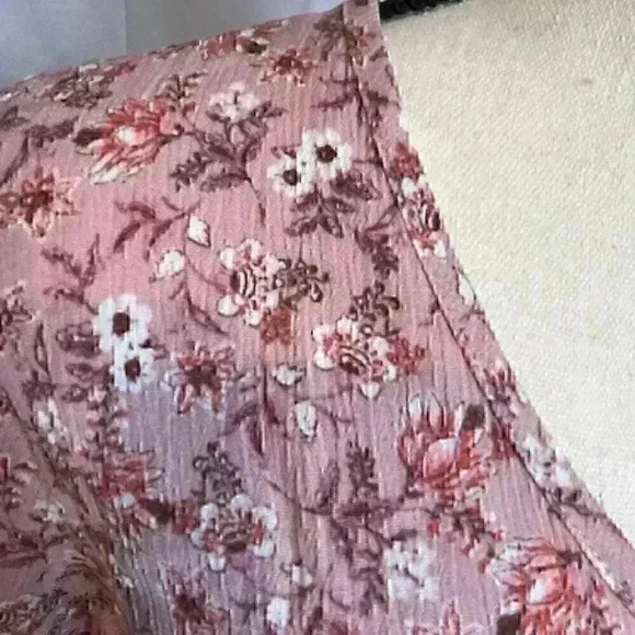 NWT - Pink Flora Baby doll Shirt Size Medium - Picture 5 of 8